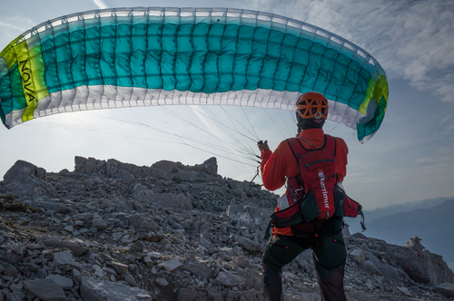 CRAZY PARAGLIDING TAKE OFF CONDITIONS - ROCKET VERSION Theo de Blic