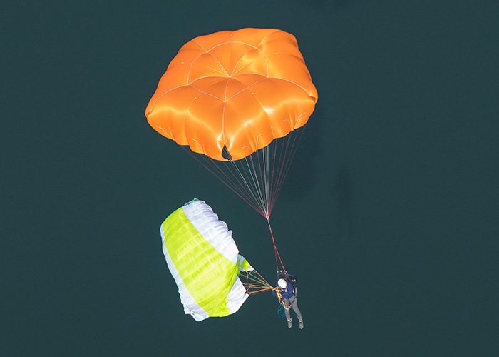 NOVA Performance Paragliders - Parachutes